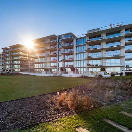 Cond Bayline - Blue Horizon - - Pool - Gym - Enguia - By Bedzy Apartmán *