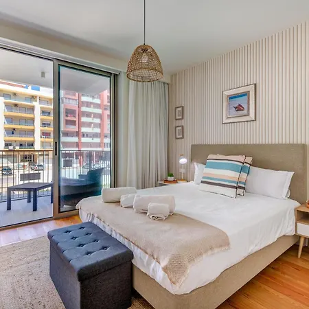 Cond Bayline - Blue Horizon - - Pool - Gym - Enguia - By Bedzy Apartman