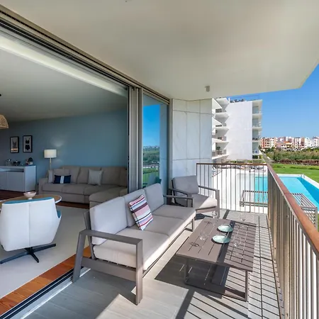 Cond Bayline - Blue Horizon - - Pool - Gym - Enguia - By Bedzy